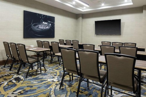 Embassy Suites By Hilton Grand Rapids Downtown - image 34