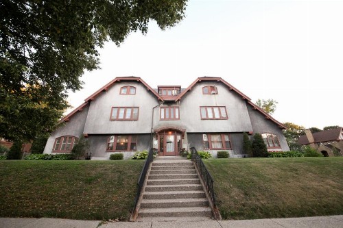 Leonard at Logan House - image 4