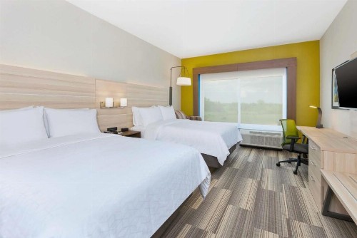 Holiday Inn Express & Suites - Grand Rapids Airport - South an IHG Hotel - image 25