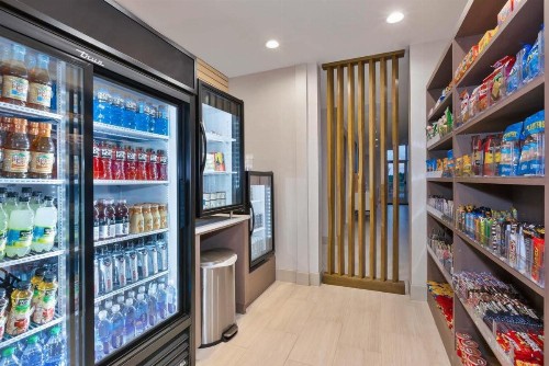 Holiday Inn Express & Suites - Grand Rapids Airport - South an IHG Hotel - image 27
