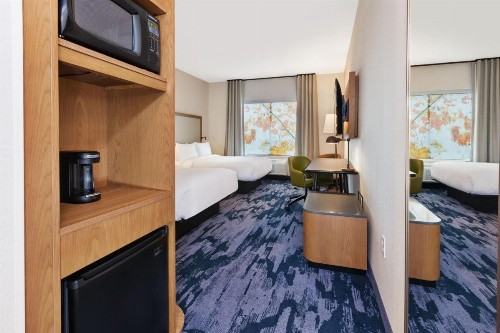 Fairfield by Marriott Inn & Suites Grand Rapids North - image 14