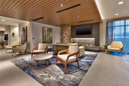 Fairfield by Marriott Inn & Suites Grand Rapids North - image 16