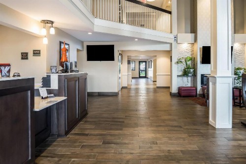 Best Western Plus Grand Castle Inn & Suites Grand Rapids West - image 49