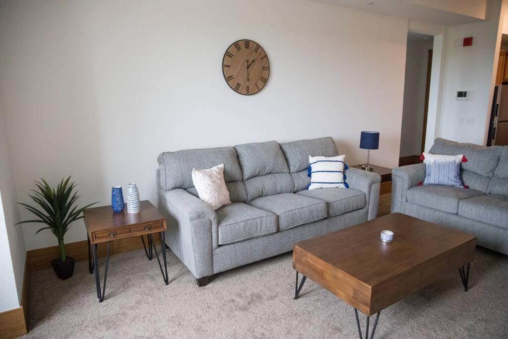 The Grand Castle Luxury Apartments - image 4