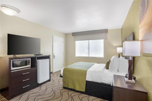 Best Western Gold Country Inn - image 23