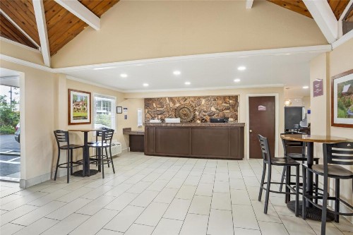 Best Western Gold Country Inn - image 25