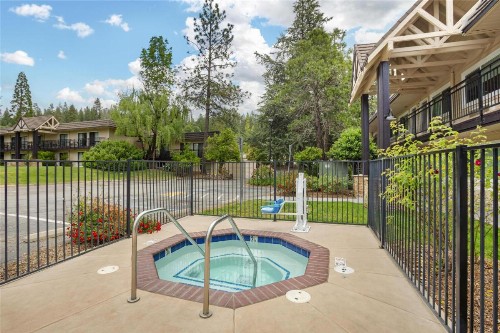 Best Western Gold Country Inn - image 35