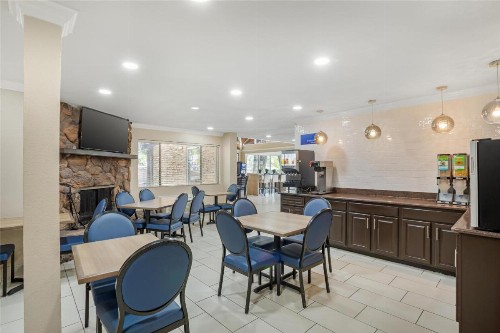 Best Western Gold Country Inn - image 42