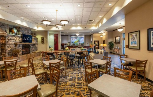 Gold Miners Inn Ascend Hotel Collection - image 11