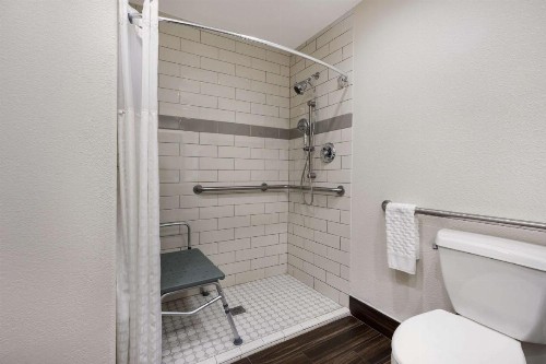 Best Western Plus Houma Inn - image 20