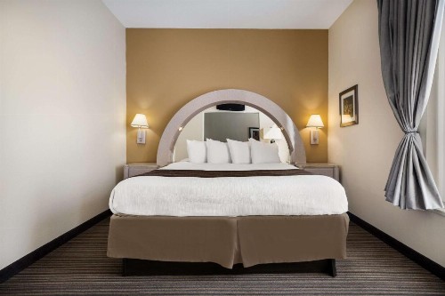 Best Western Plus Houma Inn - image 29