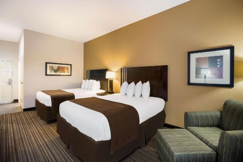 Best Western Plus Houma Inn - image 30