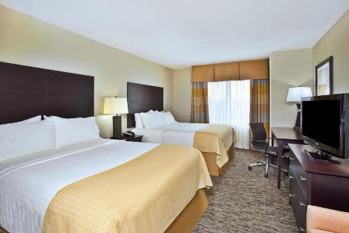 Holiday Inn Green Bay - Stadium an IHG Hotel - image 8