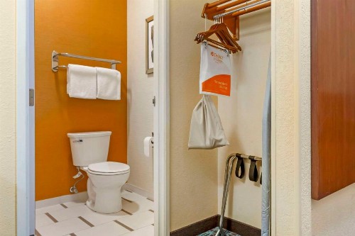 Fairfield Inn Green Bay Southwest - image 20