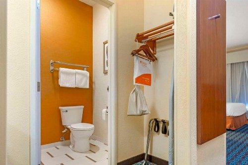 Fairfield Inn Green Bay Southwest - image 4