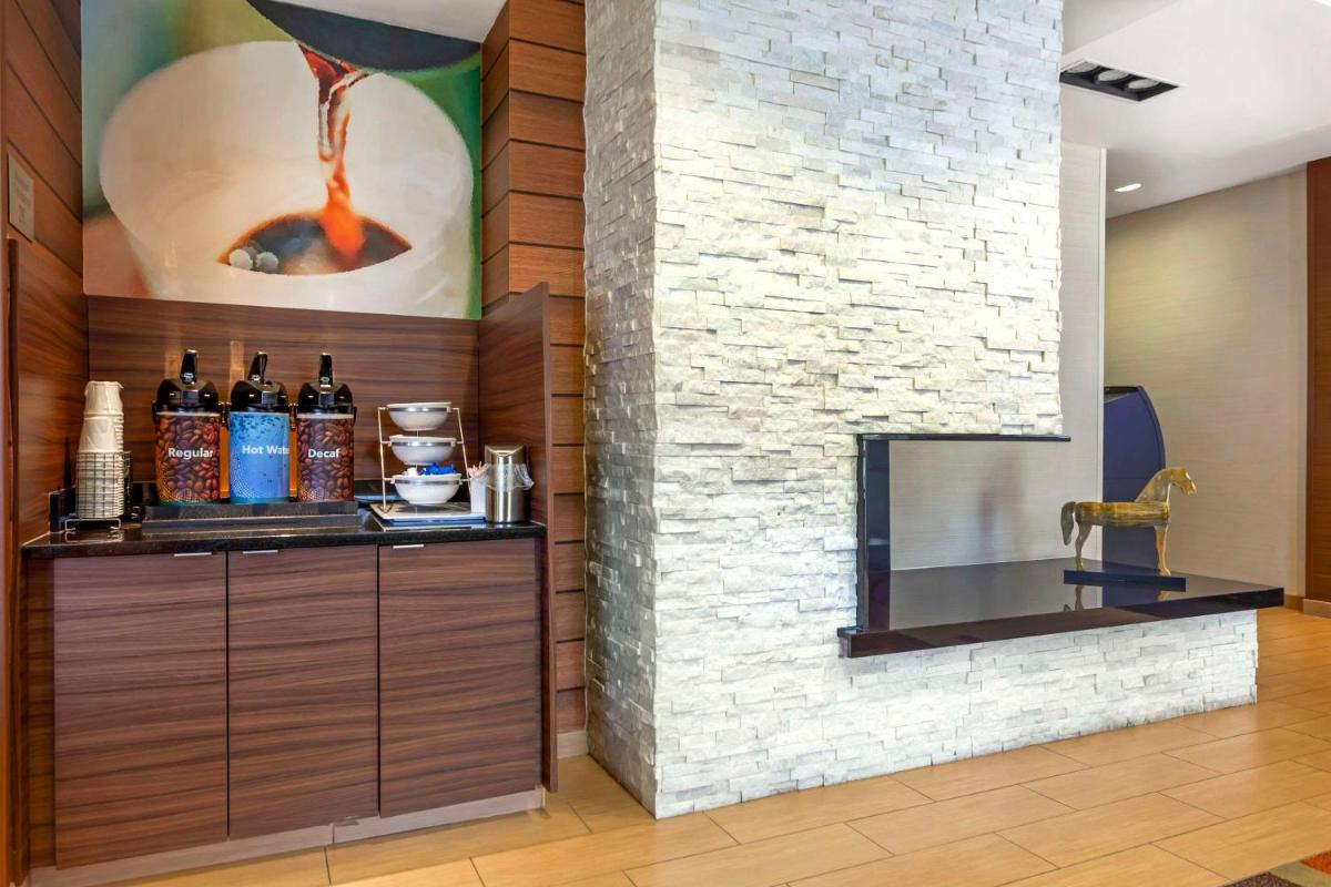 Fairfield Inn Green Bay Southwest - image 6