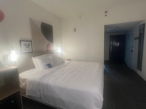 Hampton Inn Green Bay - image 14