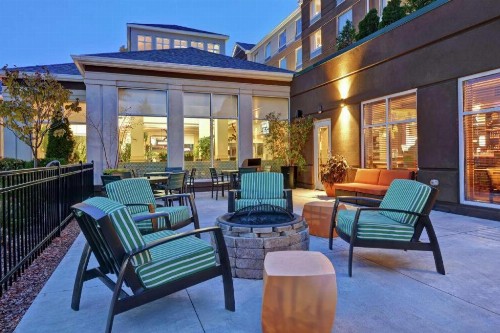 Hilton Garden Inn Green Bay - image 16