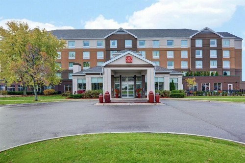 Hilton Garden Inn Green Bay - image 19
