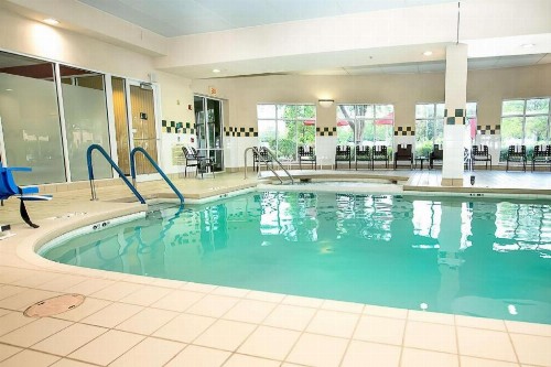Hilton Garden Inn Green Bay - image 29
