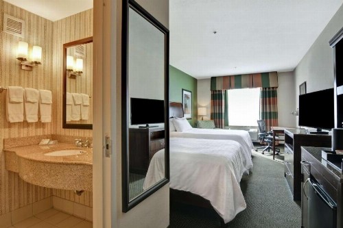 Hilton Garden Inn Green Bay - image 33