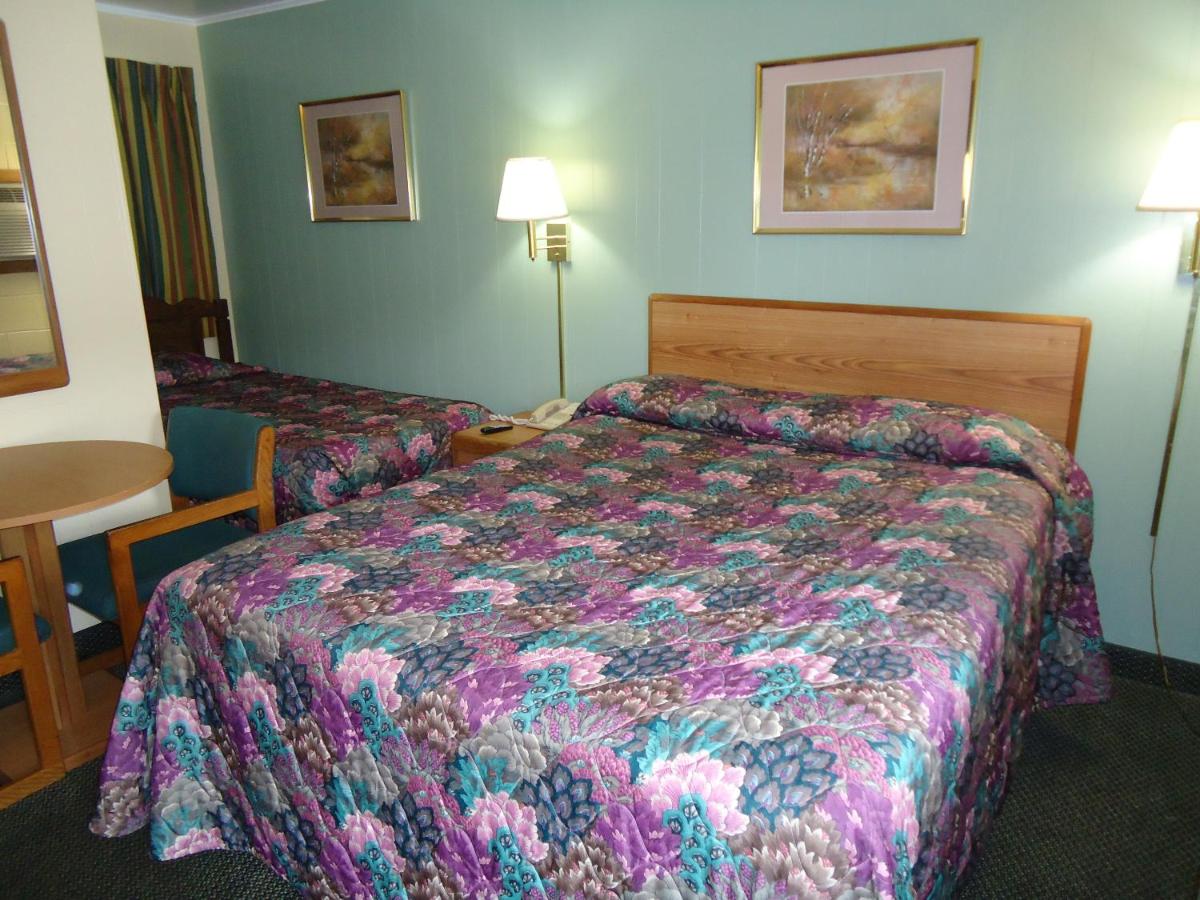 Tower Motel - image 2