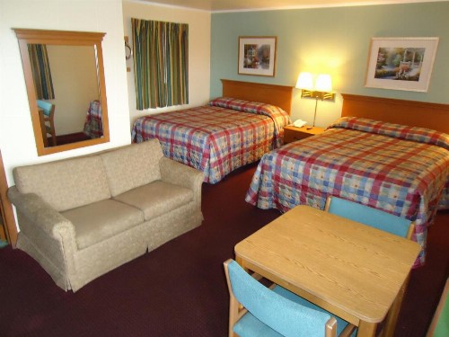 Tower Motel - image 6