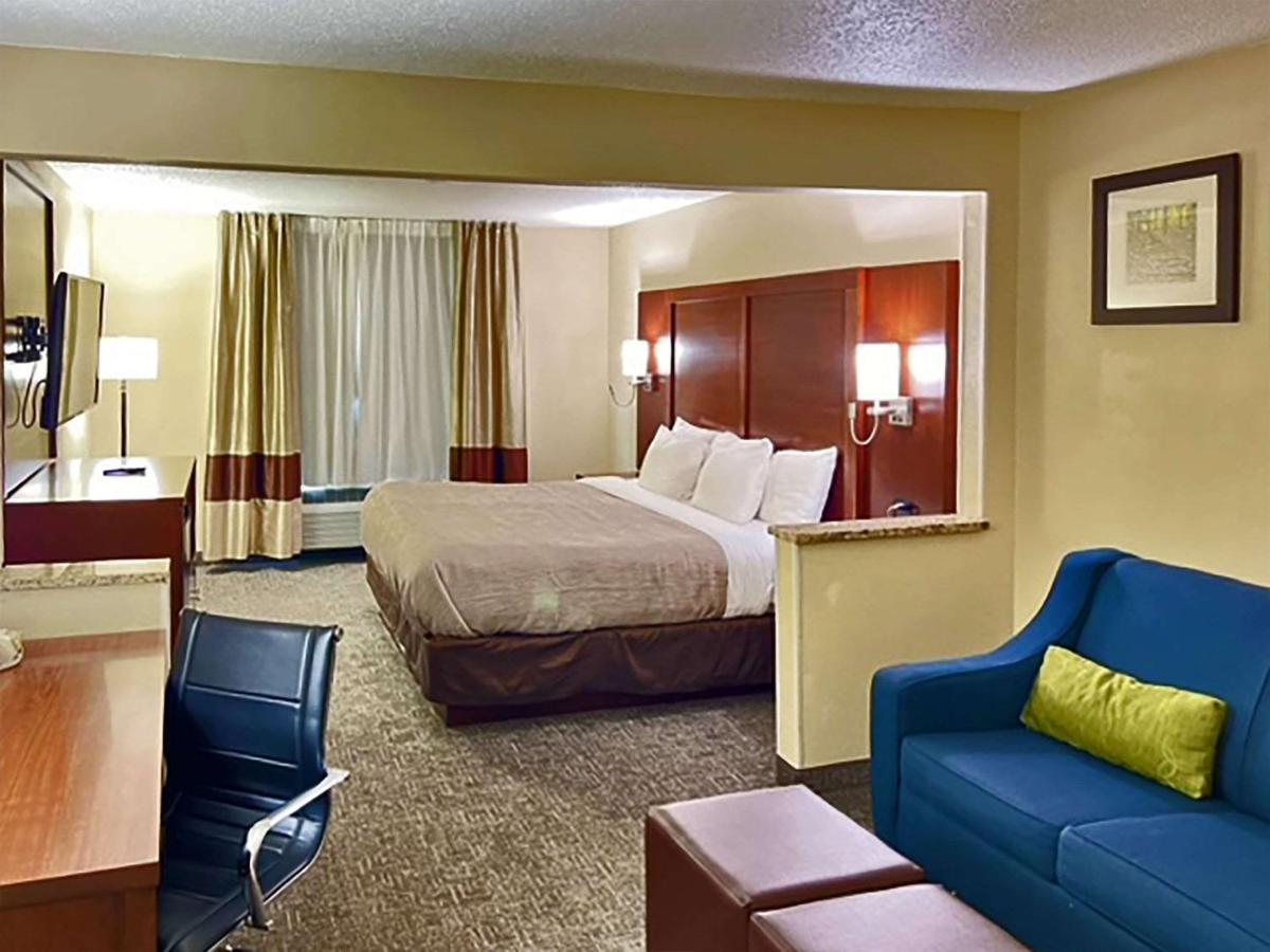 Comfort Inn Green Bay - image 3