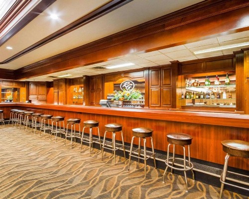 Comfort Suites Green Bay - image 40