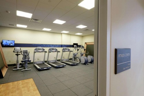 Hampton Inn Green Bay Downtown - image 11
