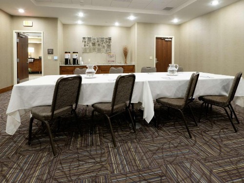 Hampton Inn Green Bay Downtown - image 44