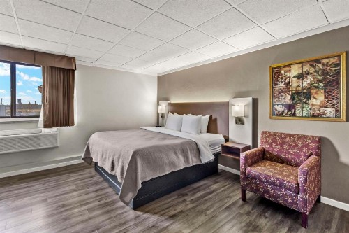 Quality Inn & Suites Green Bay - image 38