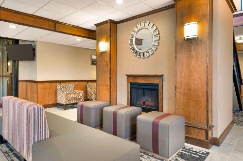 Best Western Green Bay Inn and Conference Center - image 19