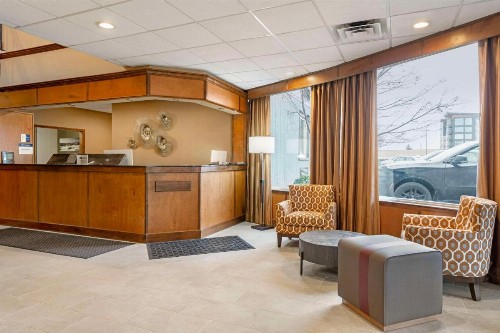 Best Western Green Bay Inn and Conference Center - image 3