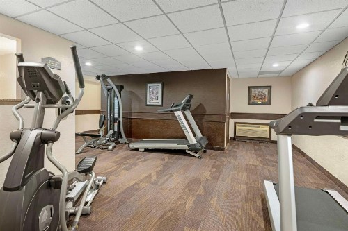 Best Western Green Bay Inn and Conference Center - image 32