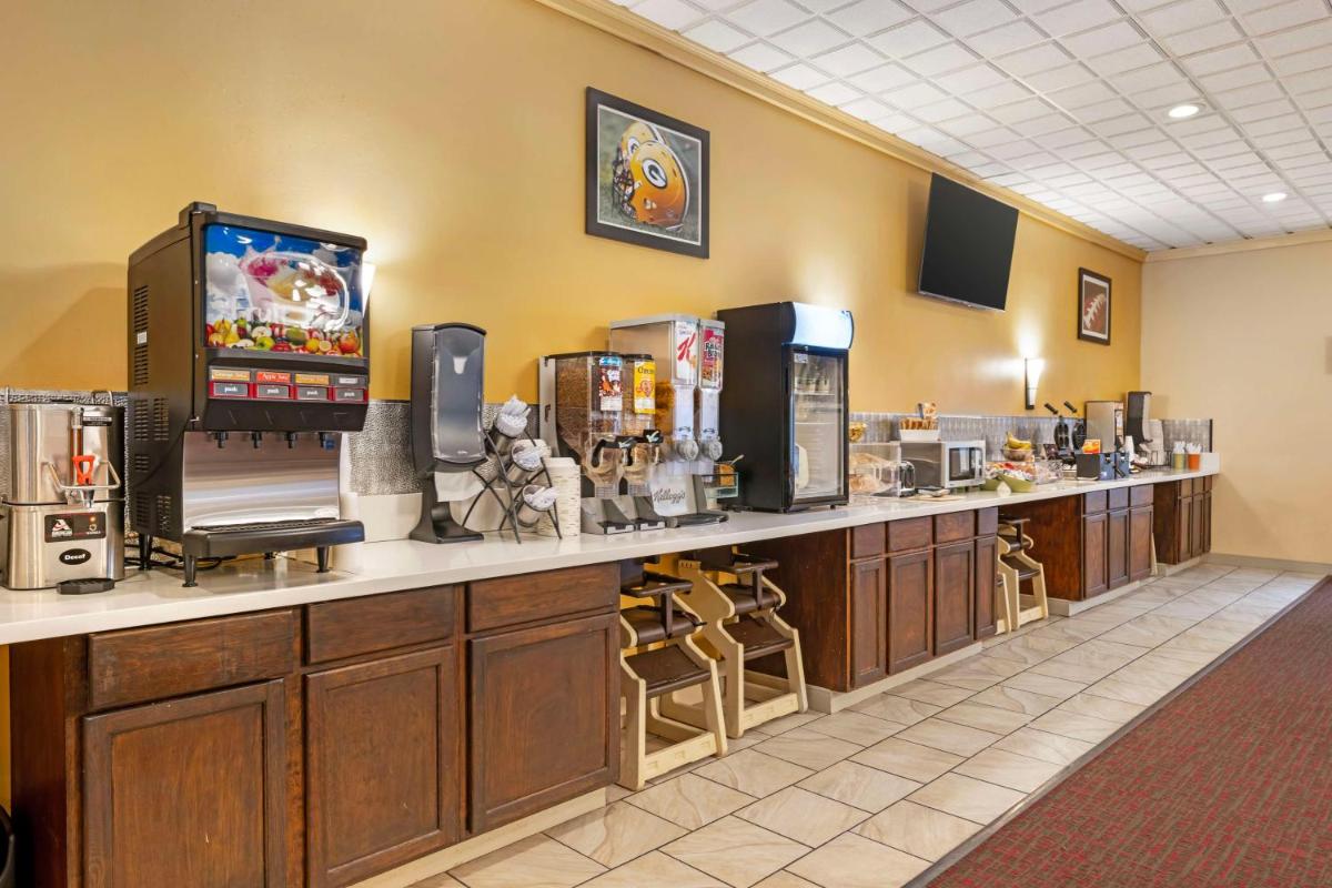 Best Western Green Bay Inn and Conference Center - image 6