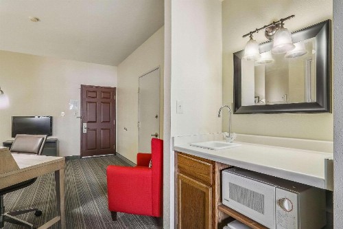Country Inn & Suites by Radisson Green Bay WI - image 16