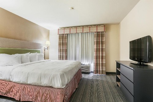Country Inn & Suites by Radisson Green Bay WI - image 39
