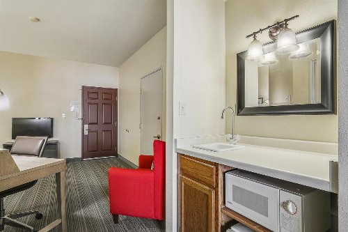 Country Inn & Suites by Radisson Green Bay WI - image 44
