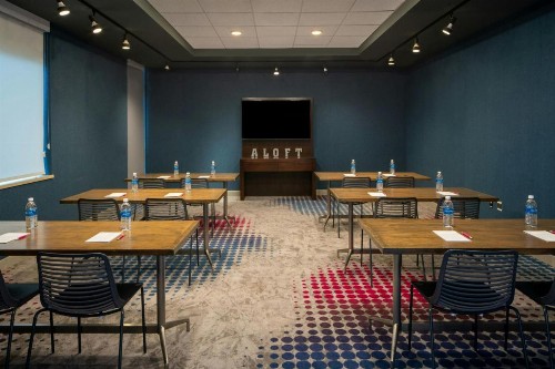 aloft Green Bay - image 11
