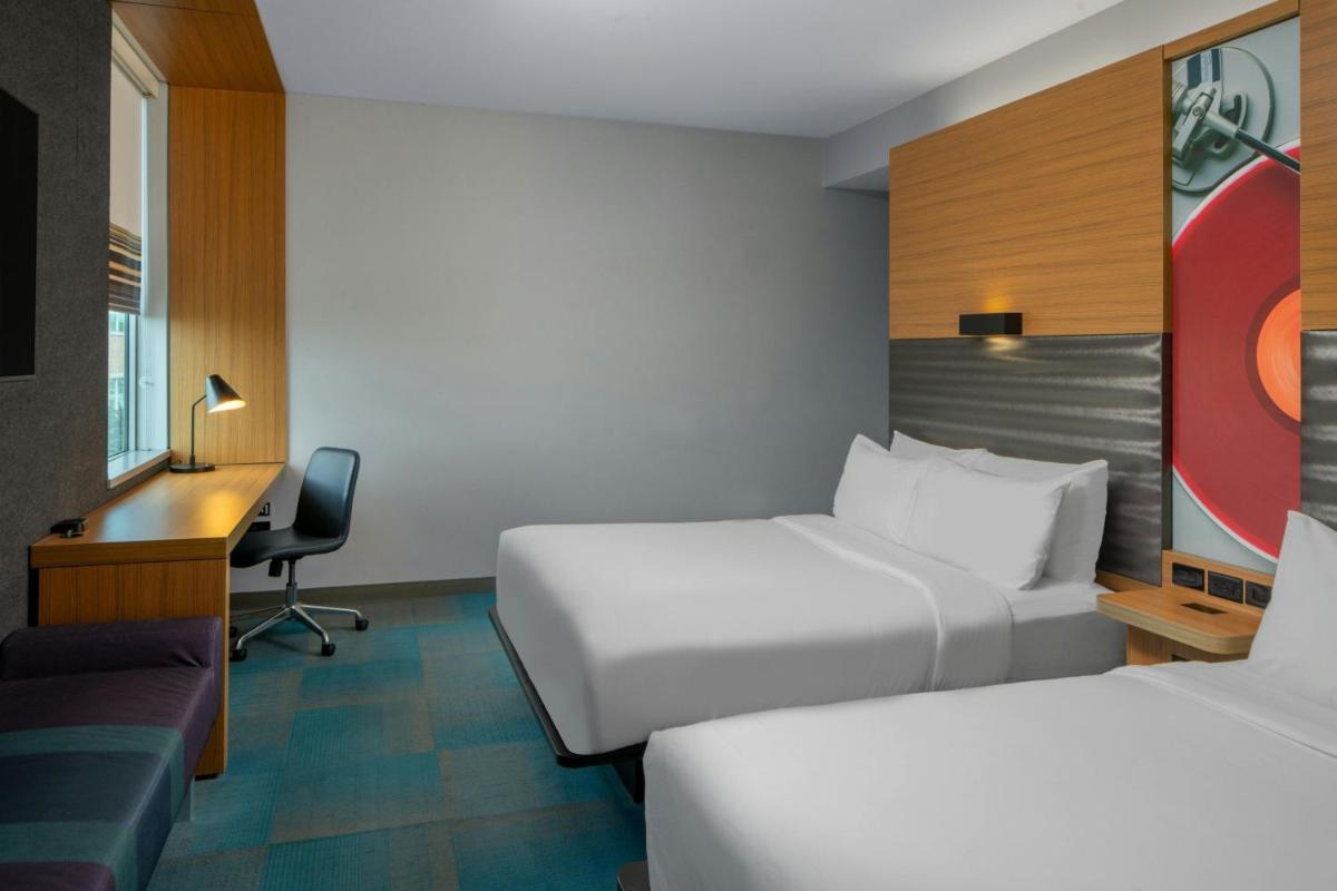 aloft Green Bay - image 6