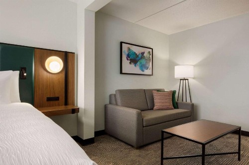 Wingate by Wyndham Green Bay - image 2