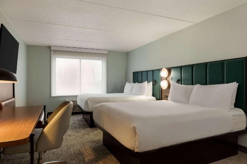 Wingate by Wyndham Green Bay - image 25