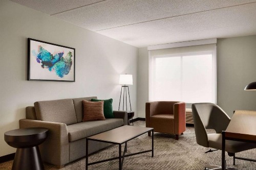 Wingate by Wyndham Green Bay - image 37