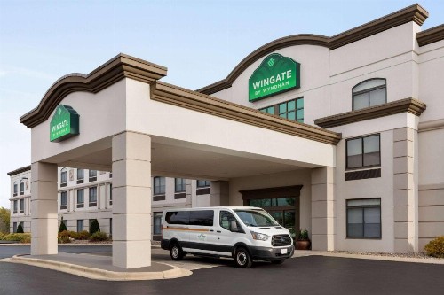 Wingate by Wyndham Green Bay - image 6