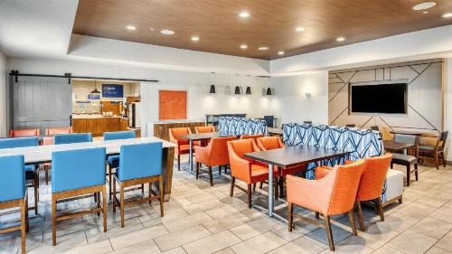 Holiday Inn Express & Suites - Green Bay East an IHG Hotel - image 31