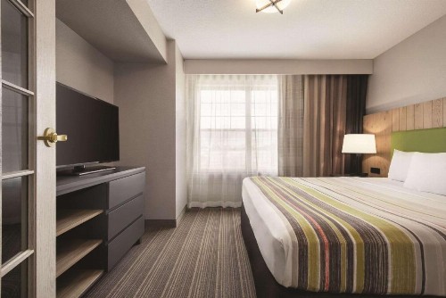 Country Inn & Suites by Radisson Green Bay East WI - image 13