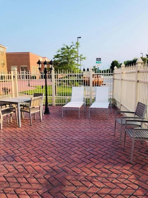 Country Inn & Suites by Radisson Green Bay East WI - image 31