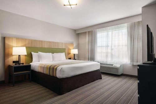 Country Inn & Suites by Radisson Green Bay East WI - image 32