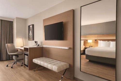 Radisson Hotel & Conference Center Green Bay - image 13